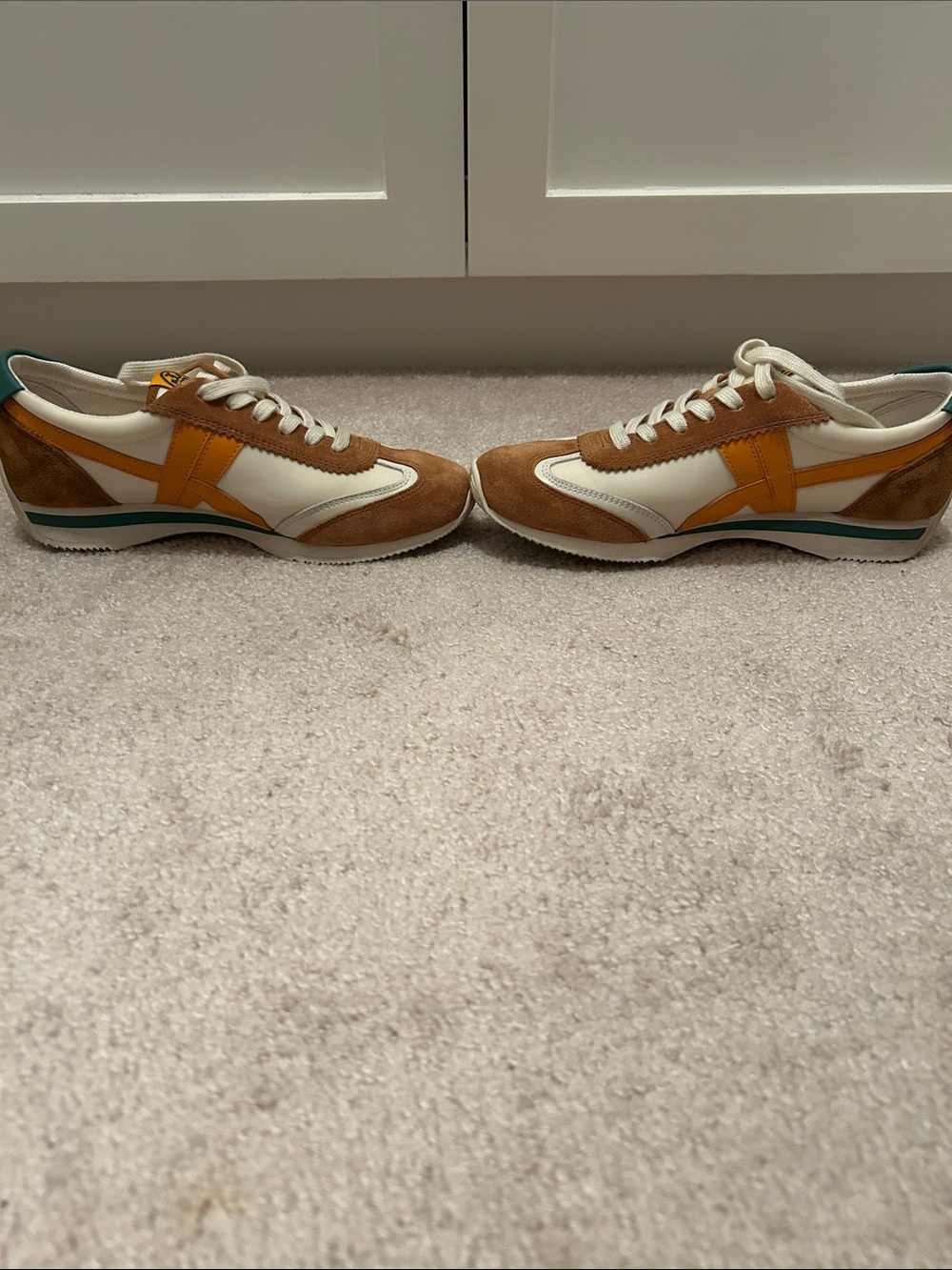 Tory Burch Hank Sneaker new ivory , orange citrine, bright lago color - Picture 3 of 4
